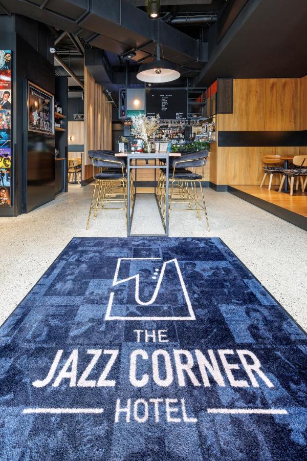 Avani Melbourne Jazz Corner Residences Экстерьер фото